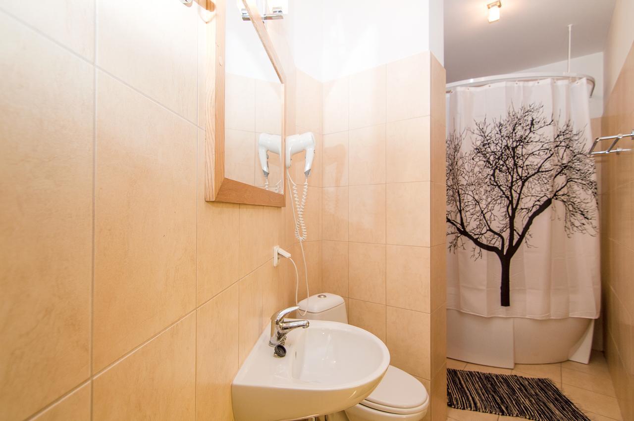 Helmi Hotel Ainaži 外观 照片